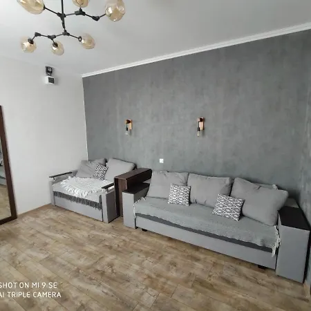 Однокімнатна Квартира-Студія Біля Парку Шевченка Iwano-Frankiwsk Exterior foto