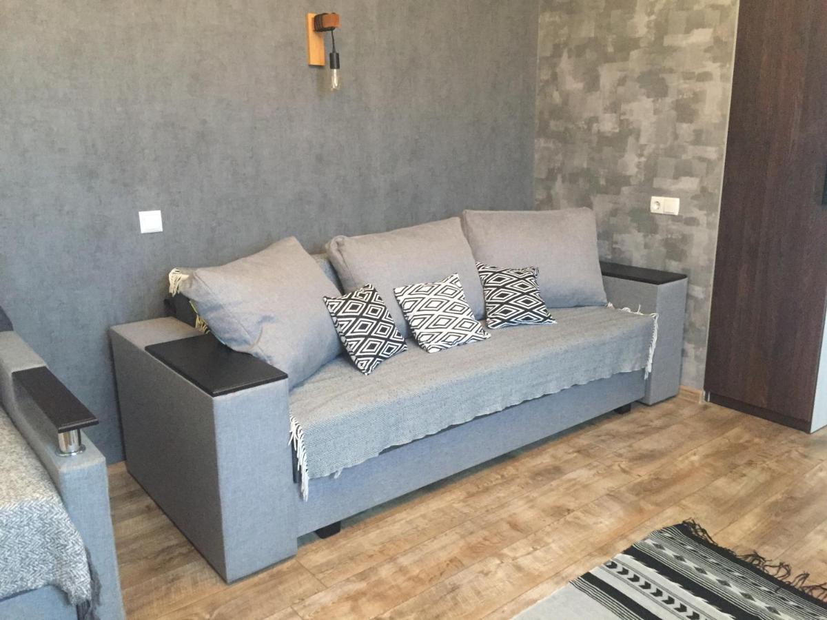 Apartment однокімнатна квартира-студія біля парку шевченка *